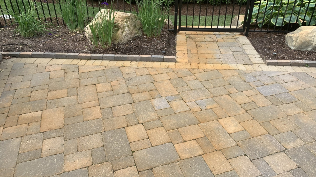 Rust Stain Removal On Exterior Brick Pavers - Surface ...